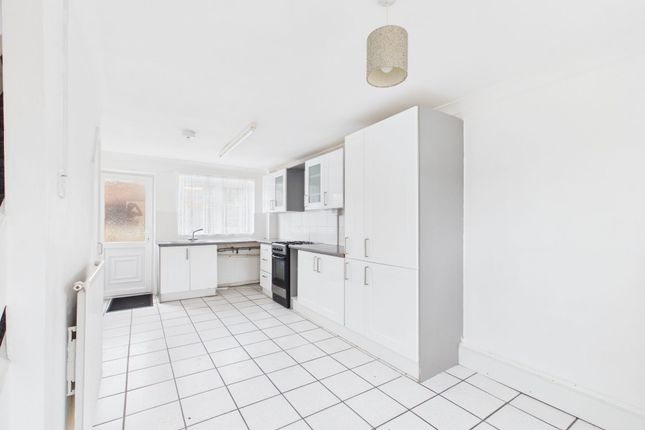 28 Kent Road, Huntingdon photo 2