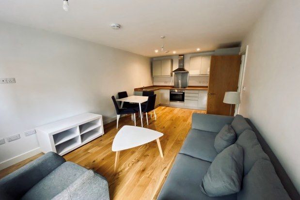 Thumbnail Flat to rent in Hare Street, London