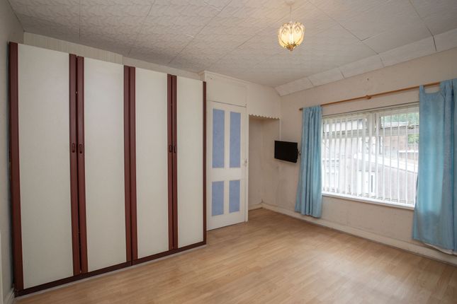 26 Constant Road, Port Talbot photo 4