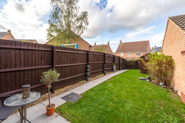 36, Wren Close, Corby photo 2