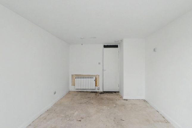 91 Southwell Close, Nottinghamshire photo 2
