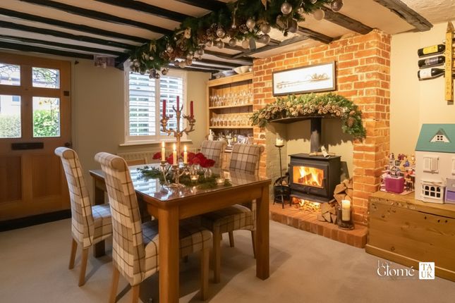 Hoe Cottage, Petworth Road, Godalming photo 3
