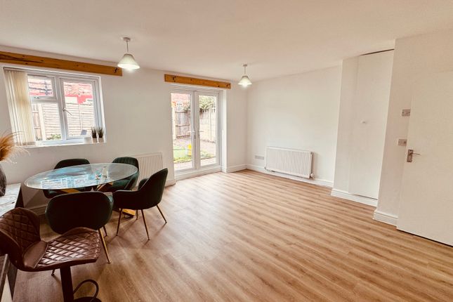 88, Gerald Road, Salford photo 2