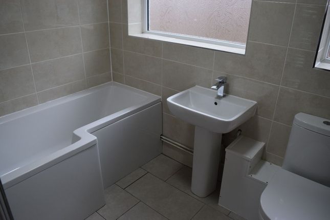 16 Fitzroy Avenue, Harborne photo 4