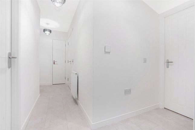 Flat 3/1, 15, Water Tower Court, Glasgow photo 2
