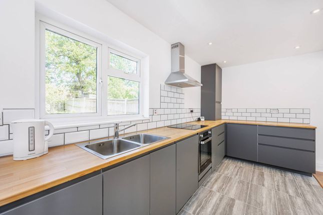 Thumbnail Property to rent in Greenway, Pinner