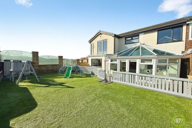21 Green Close, Burnley photo 2