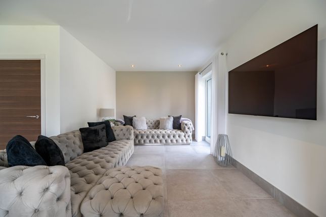 15, Baxter Green, Nottingham photo 4