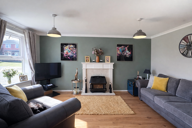 9, Cygnet Close, Ellesmere photo 2