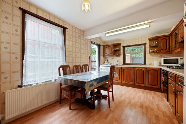Oak Grove, London photo 2