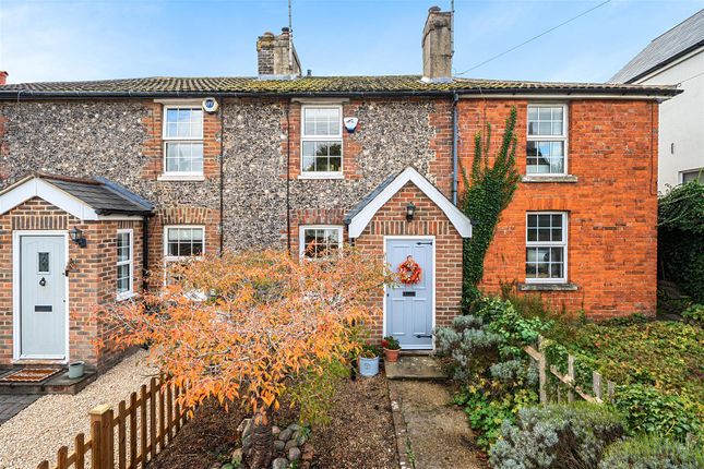 2-bed house on Old Hill, Green Street Green, £425,000
