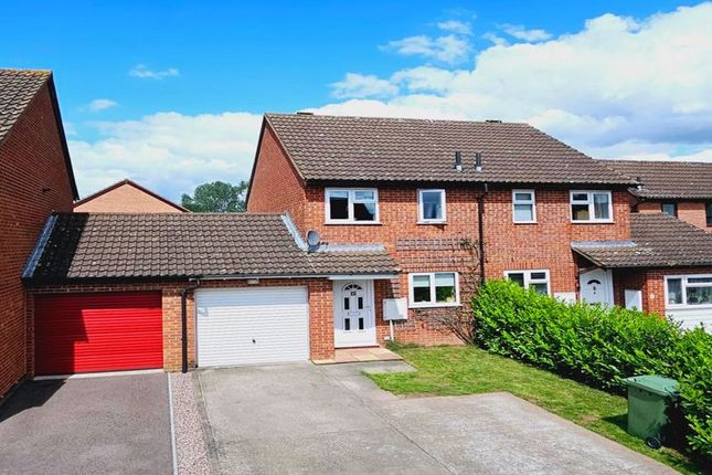 Property for sale in Thomas Close, Hereford
