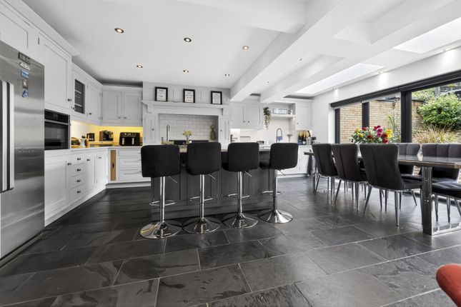 8, Wick Avenue, St. Albans photo 4