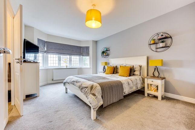 24, Park View, Kettering photo 5