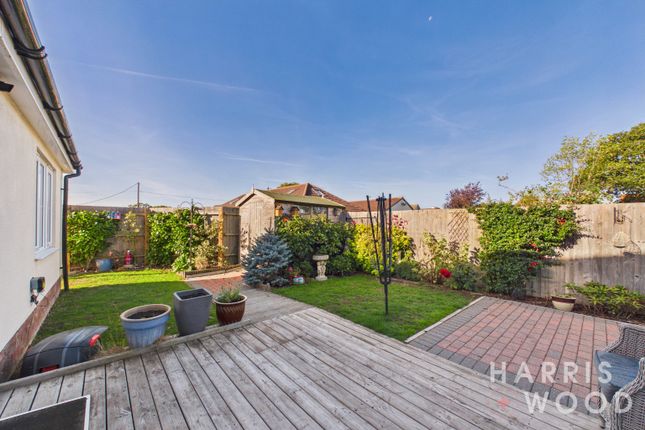 1 Gable Farm Close, Great Bentley, Essex photo 4