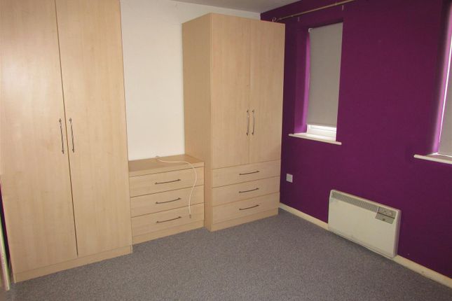 56, Prestatyn Close, Stevenage photo 5