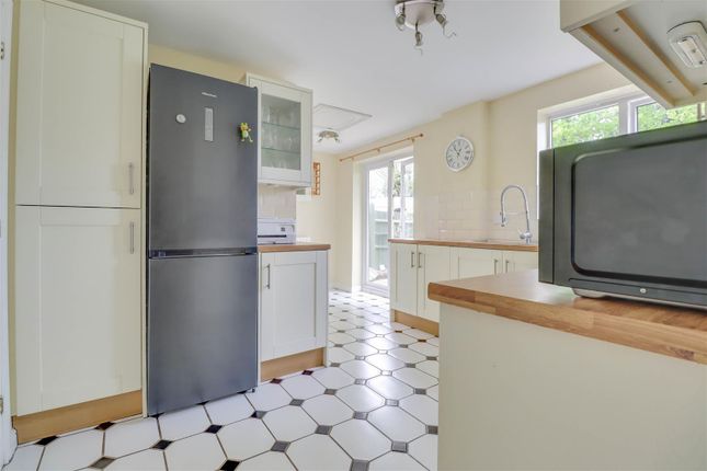 Detached house for sale in Kingsley Meadows, Wickford