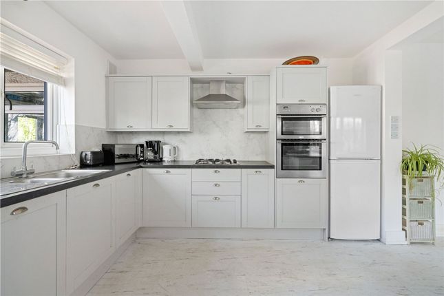 25 Admiralty Road, Bognor Regis photo 3