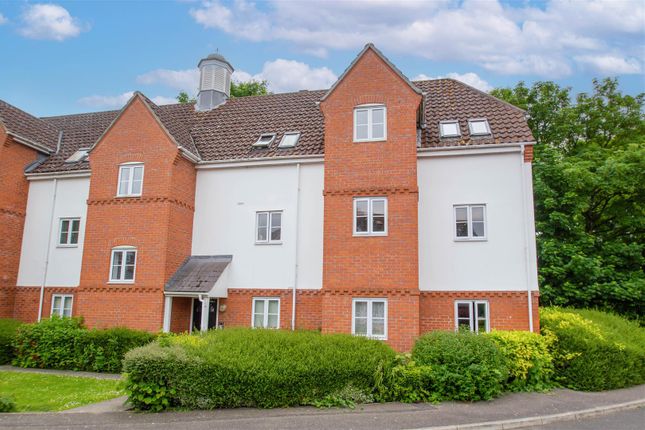 Thumbnail Flat for sale in Manor Farm Close, Haverhill