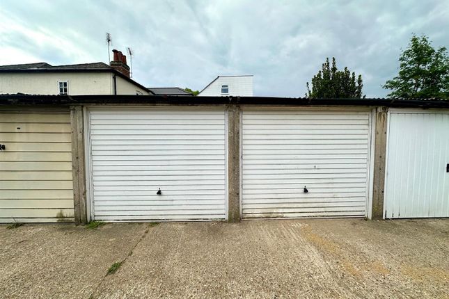Garage No 5, Alwyns Close, Chertsey photo 5