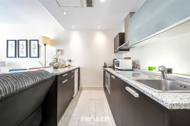 Balmoral Apartments, 117, 2 Praed Street, London photo 3