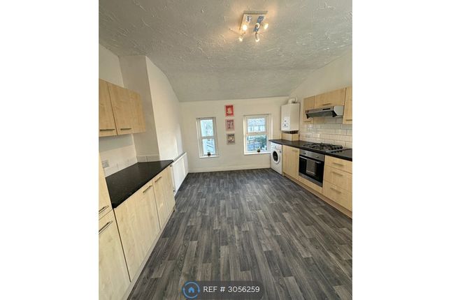 A Bradford Road, Stanningley, Pudsey photo 3