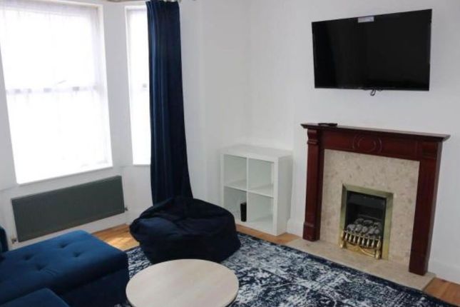 97 Reginald Street, Luton photo 3