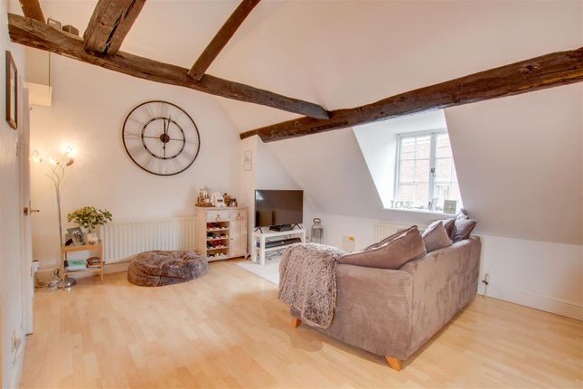 Thumbnail Flat for sale in Market Place, Hertford