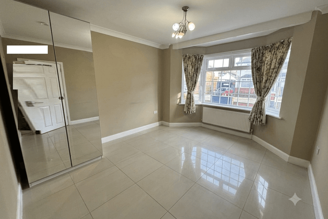 Manor Avenue, HOUNSLOW photo 5