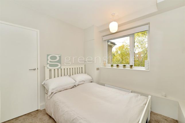 Flat to rent in Boundary Road, St John's Wood