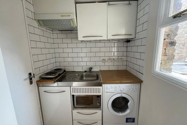 Flat 1 Room 4 31A, Junction Road, London photo 4