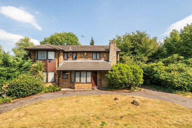 3-bed house on Deansmere,, Old Uxbridge Road, Rickmansworth, £790,000