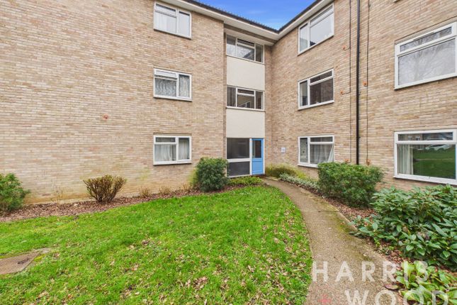 11 Stephen Cranfield Close, Rowhedge, Essex photo 4