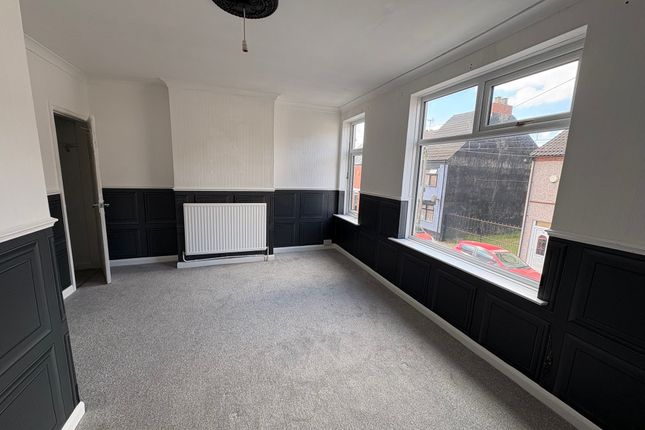 21, Sutton-in-Ashfield photo 5