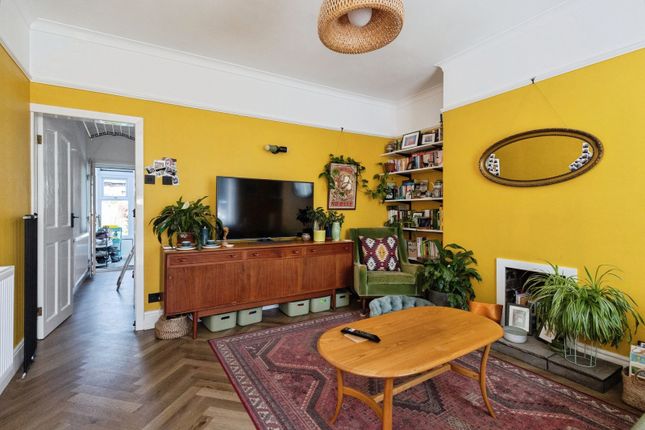 9, Curzon Street, Ashton-under-Lyne photo 4