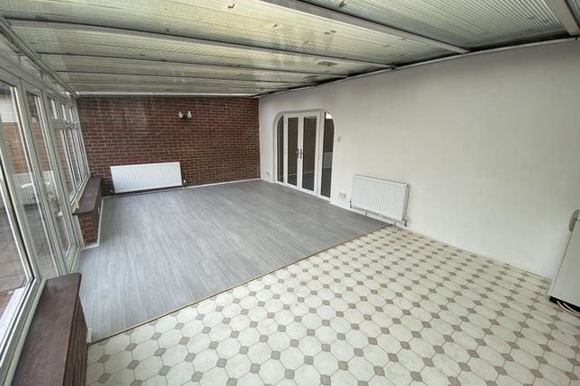 Thumbnail Detached bungalow to rent in Bradfield Southend, West Berkshire