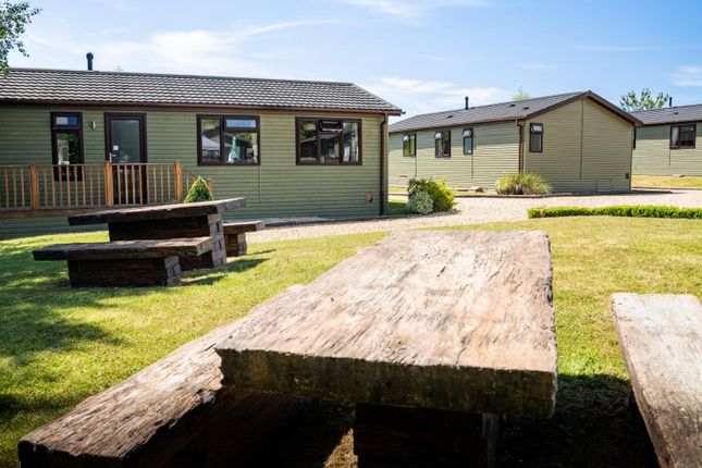 2a, Ashby Woulds Lodges, Spring Cottage Road, Swadlincote photo 2