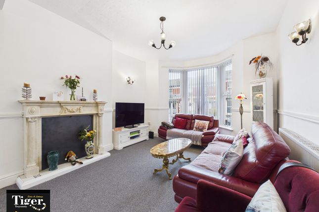 58, Regent Road, Blackpool photo 3
