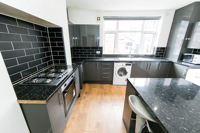 62, Richmond Mount, Leeds photo 4