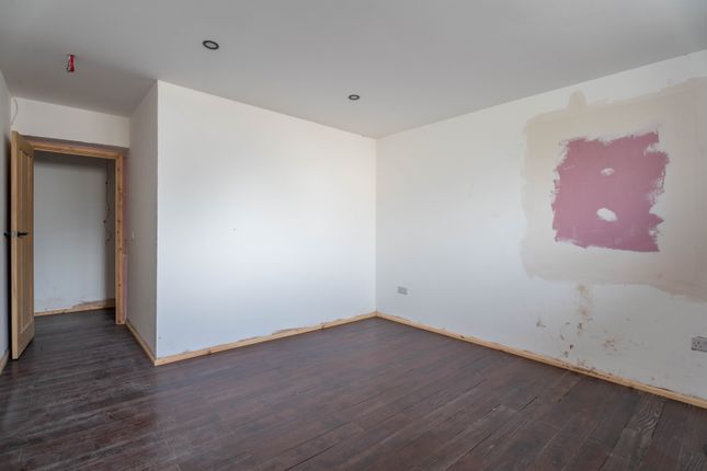 5 Chapel Lane, Haverfordwest photo 2