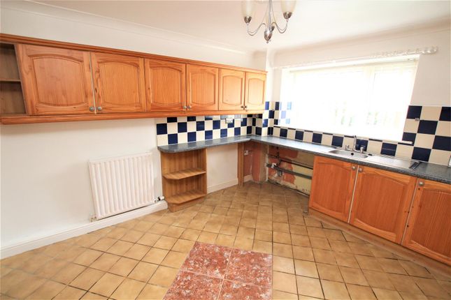 52, Firsby Court, Middlesbrough photo 4