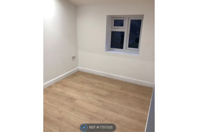 The Annex, Imperial Road, Feltham photo 3
