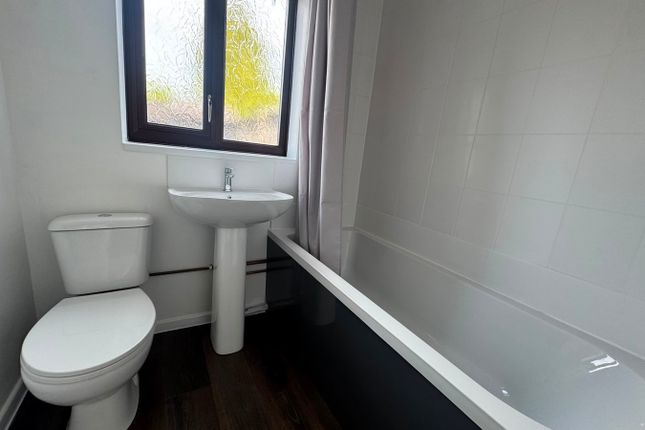 21, Launditch Crescent, Downham Market photo 4