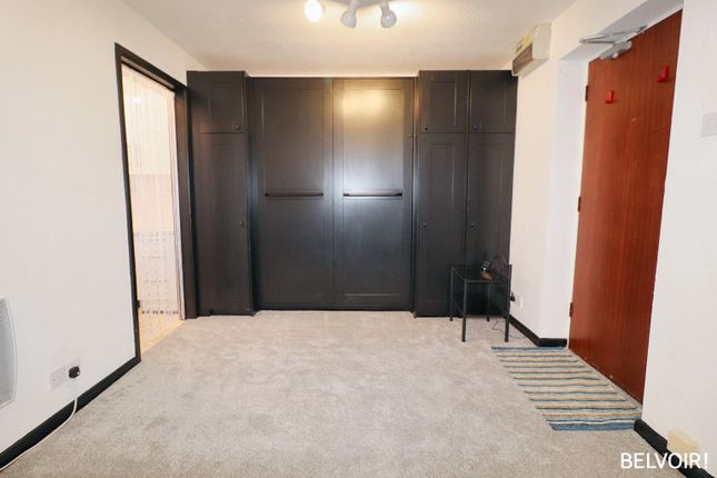 31, Fairhaven Close, Cardiff photo 3