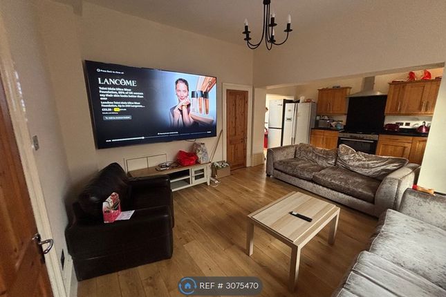8-bed house on Jesmond, Newcastle Upon Tyne, £6,981/mo