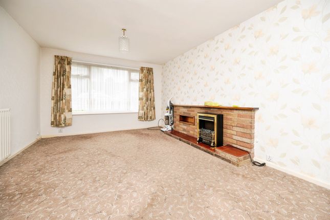 82, Spring Parklands, Dudley photo 4