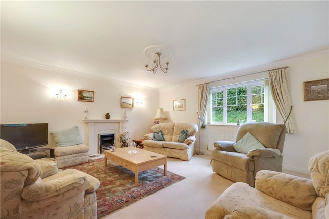 24, Cherry Tree Drive, Barnstaple photo 2