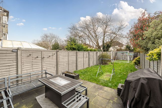 117 Horton Hill, Epsom photo 4