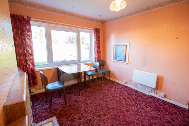 12 Chard Avenue, Whimple, Exeter photo 4