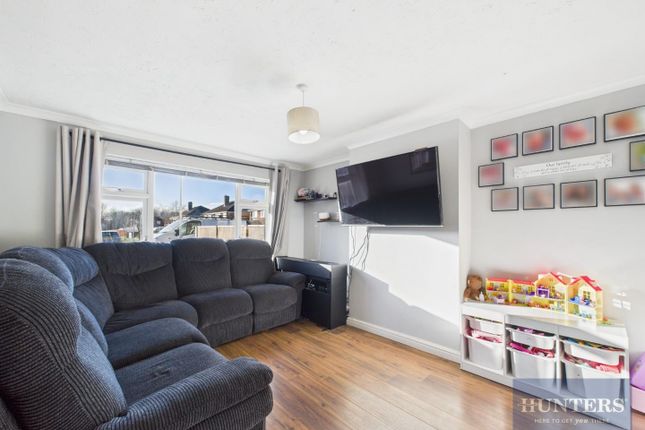 19, Sheepscombe Close, Cheltenham photo 3